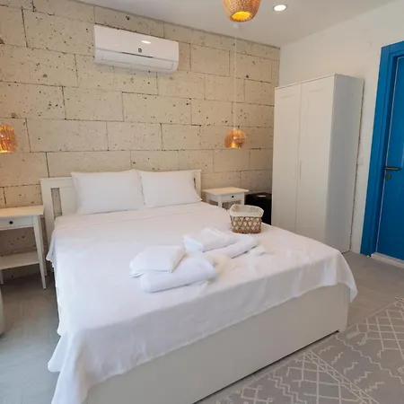Ref Alacati Hotel