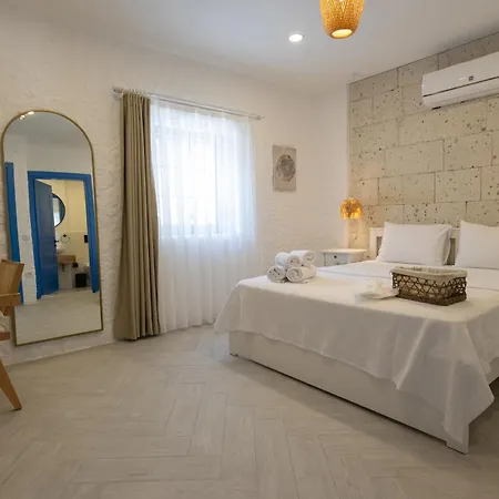 Ref Alacati Hotel
